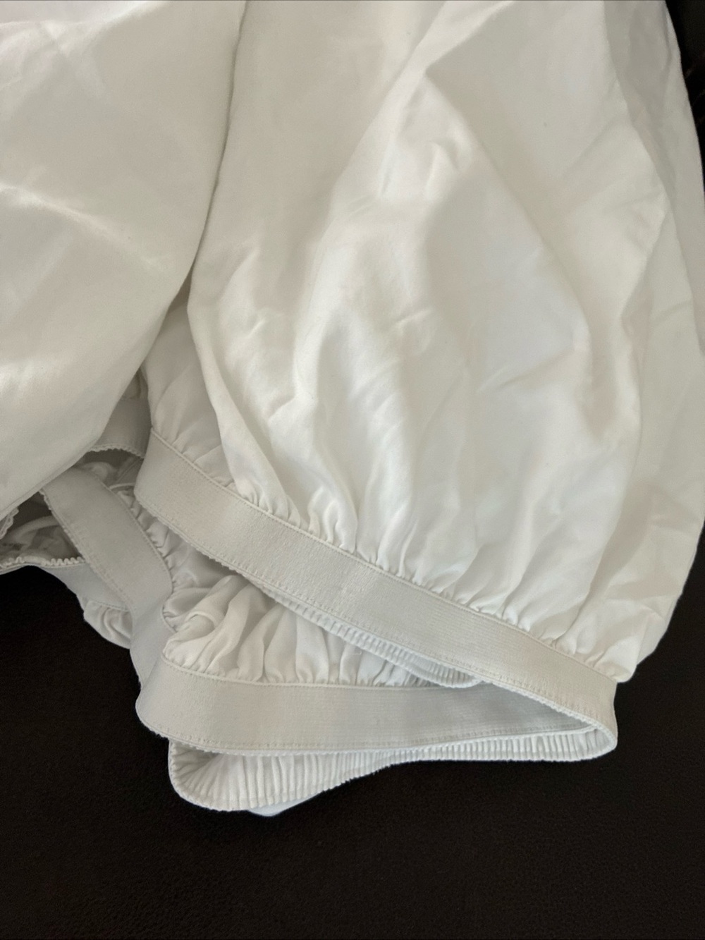 JCpenney White Elastic-Band Fitted Sheet 200 Thread Count Ling Size